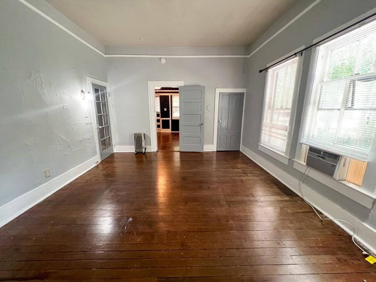 Listing Photo 8
