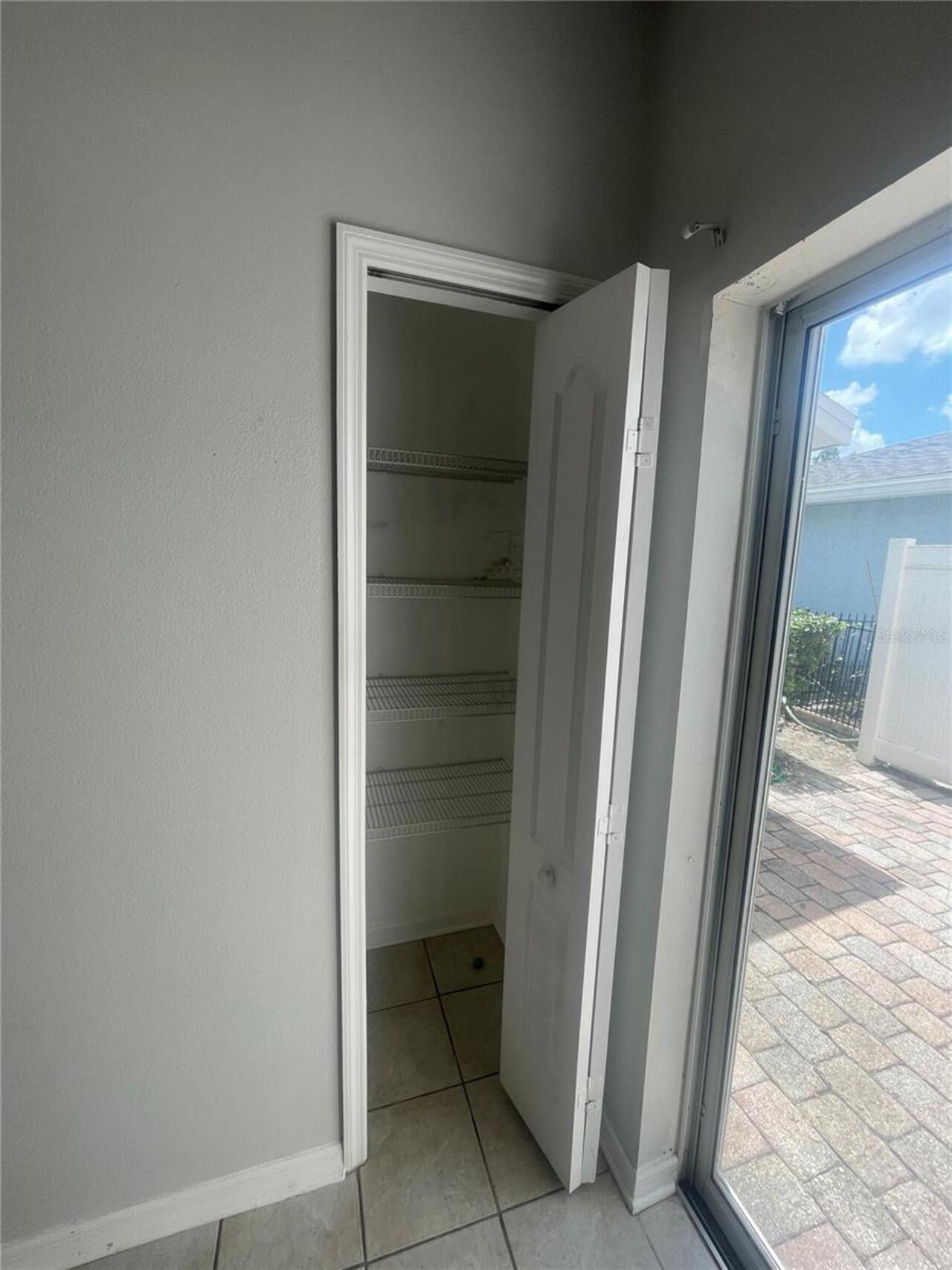 Listing Photo 12