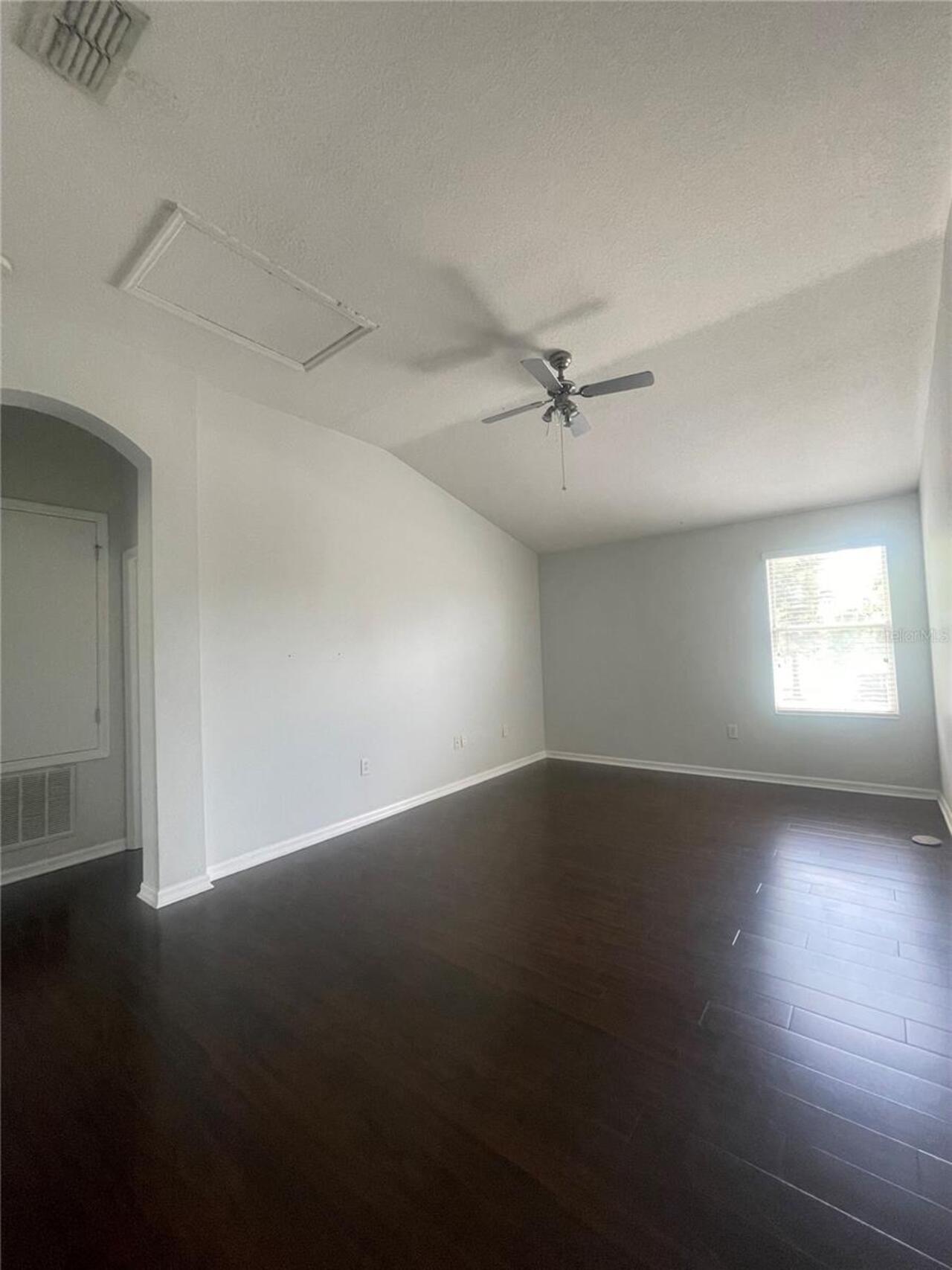 Listing Photo 29