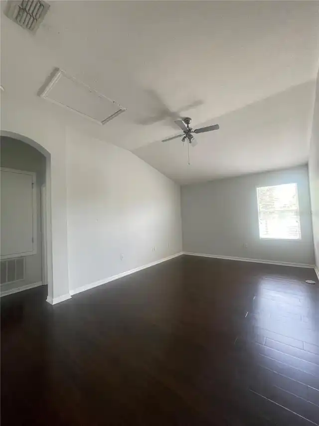 Listing Photo 29