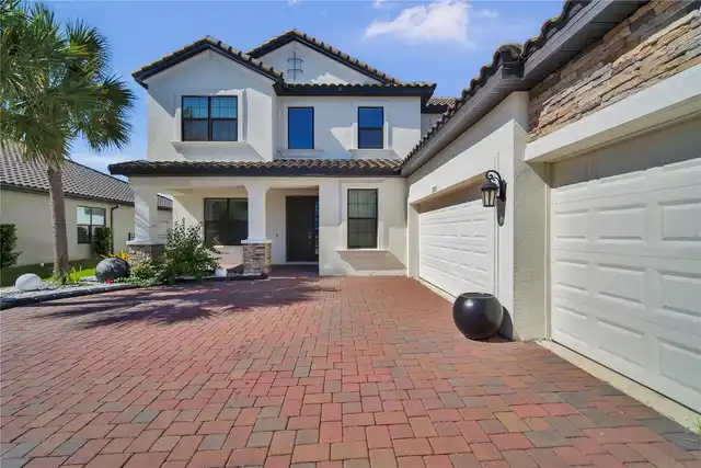 Listing Photo 15