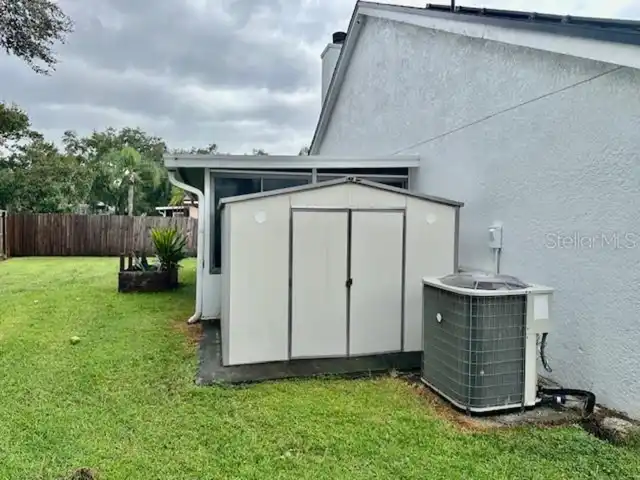 Listing Photo 10