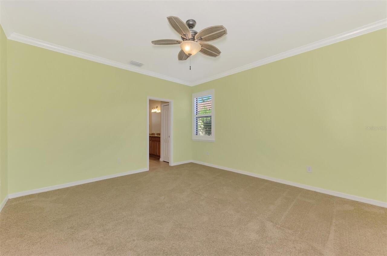 Listing Photo 43