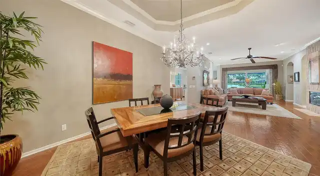 Listing Photo 8