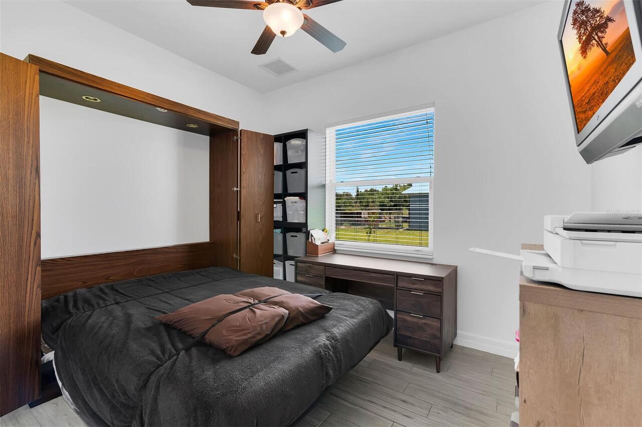 Listing Photo 23