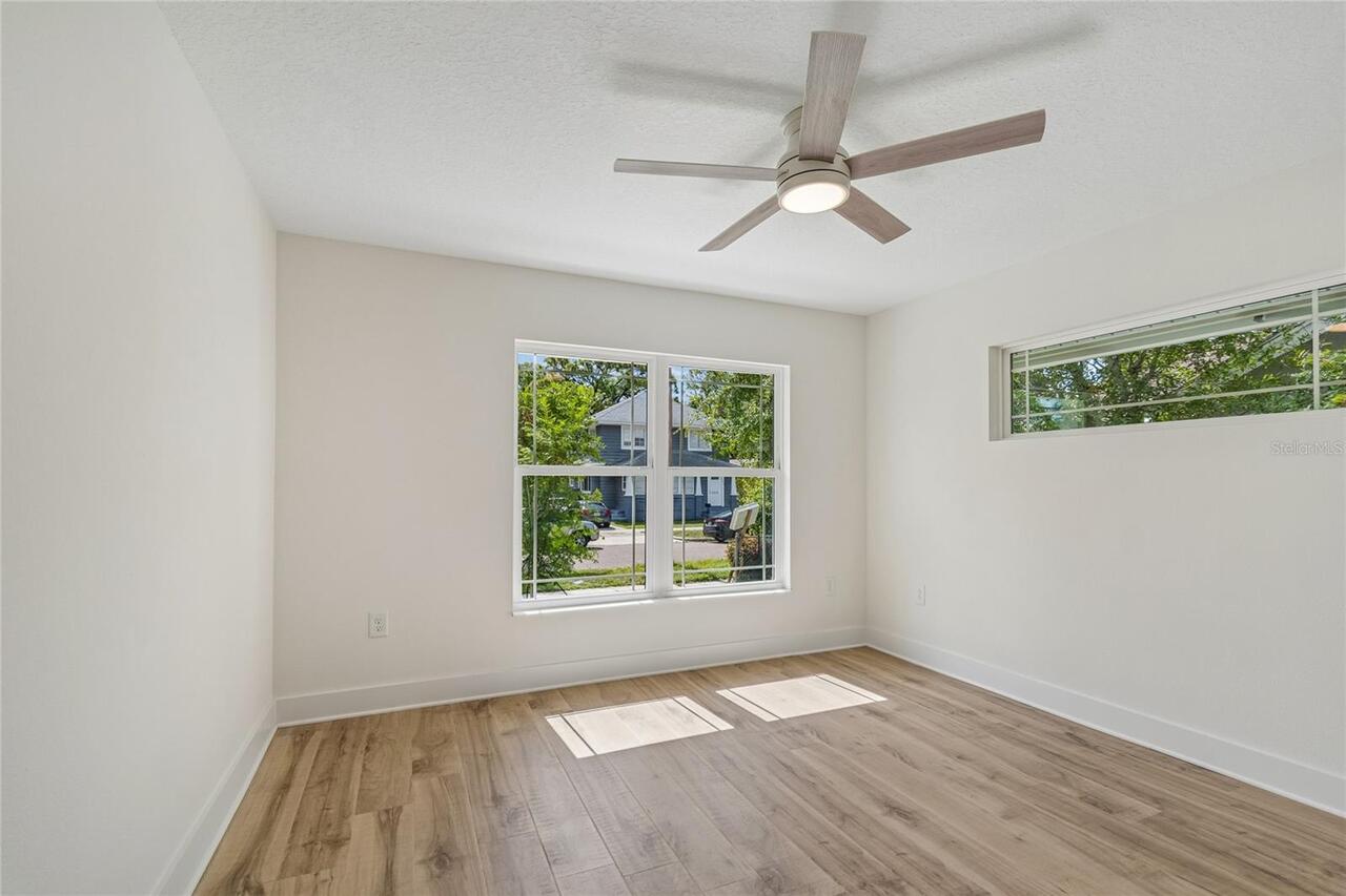 Listing Photo 23