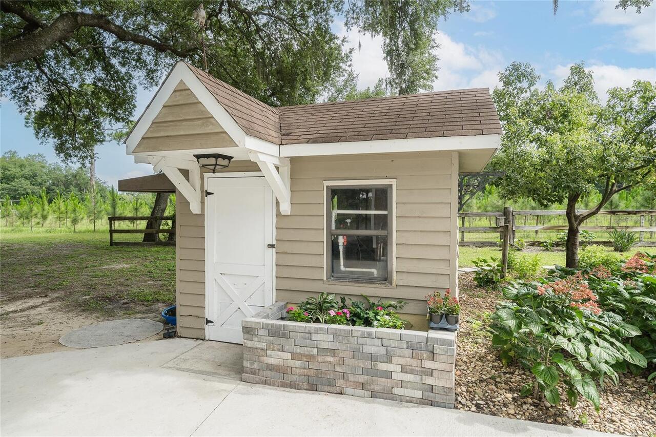 Listing Photo 43