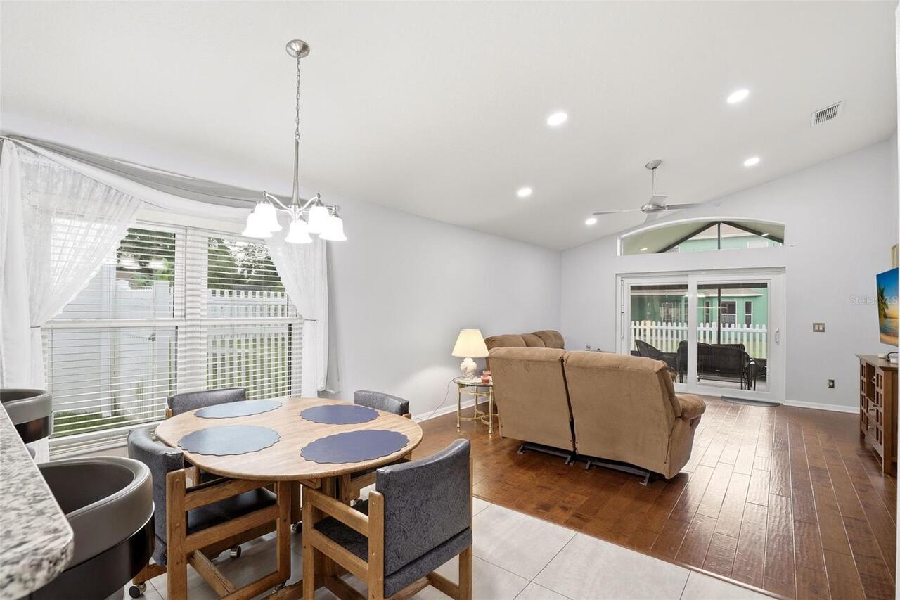 Listing Photo 17