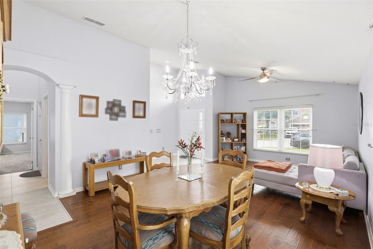 Listing Photo 8