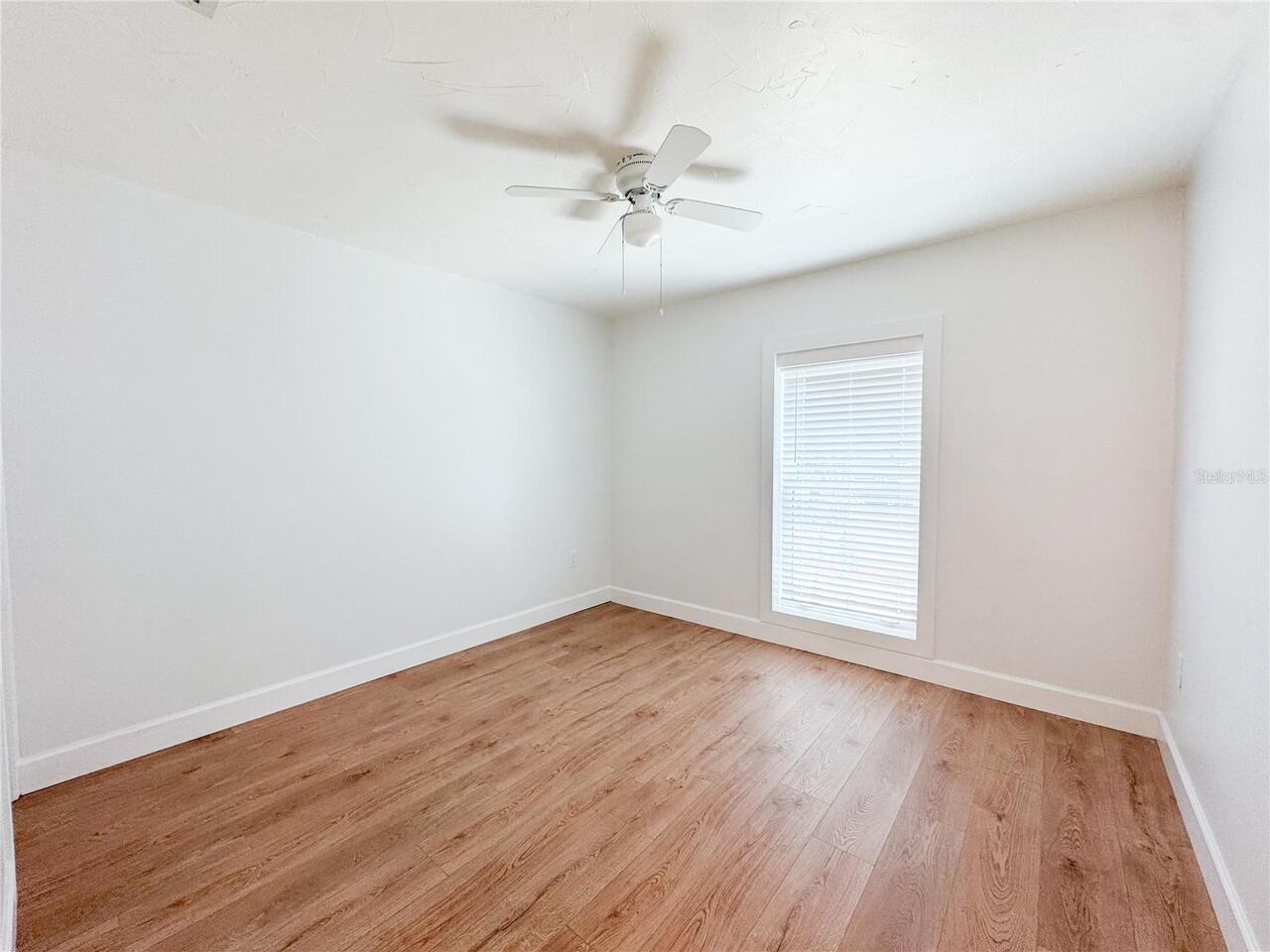 Listing Photo 24