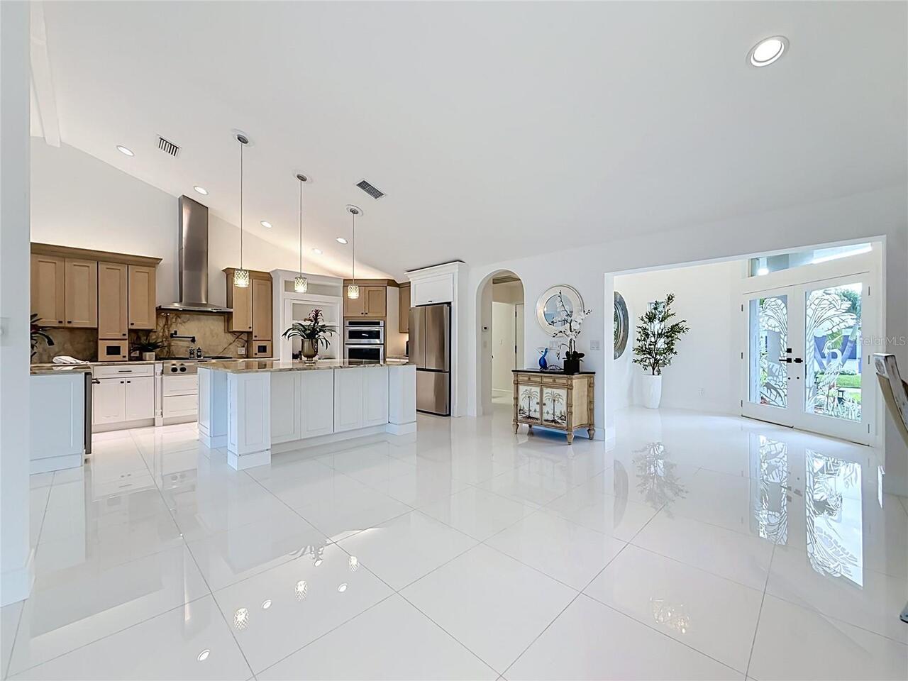 Listing Photo 16