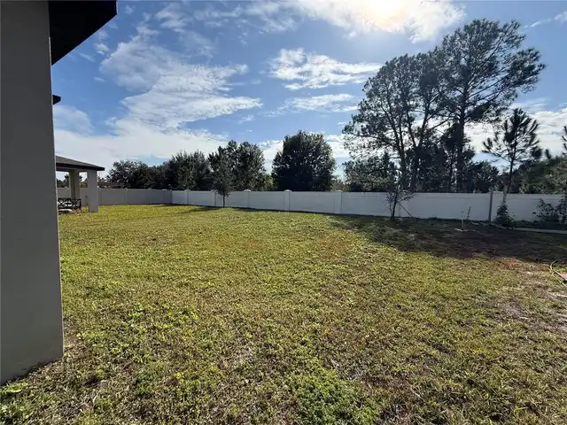 Listing Photo 28