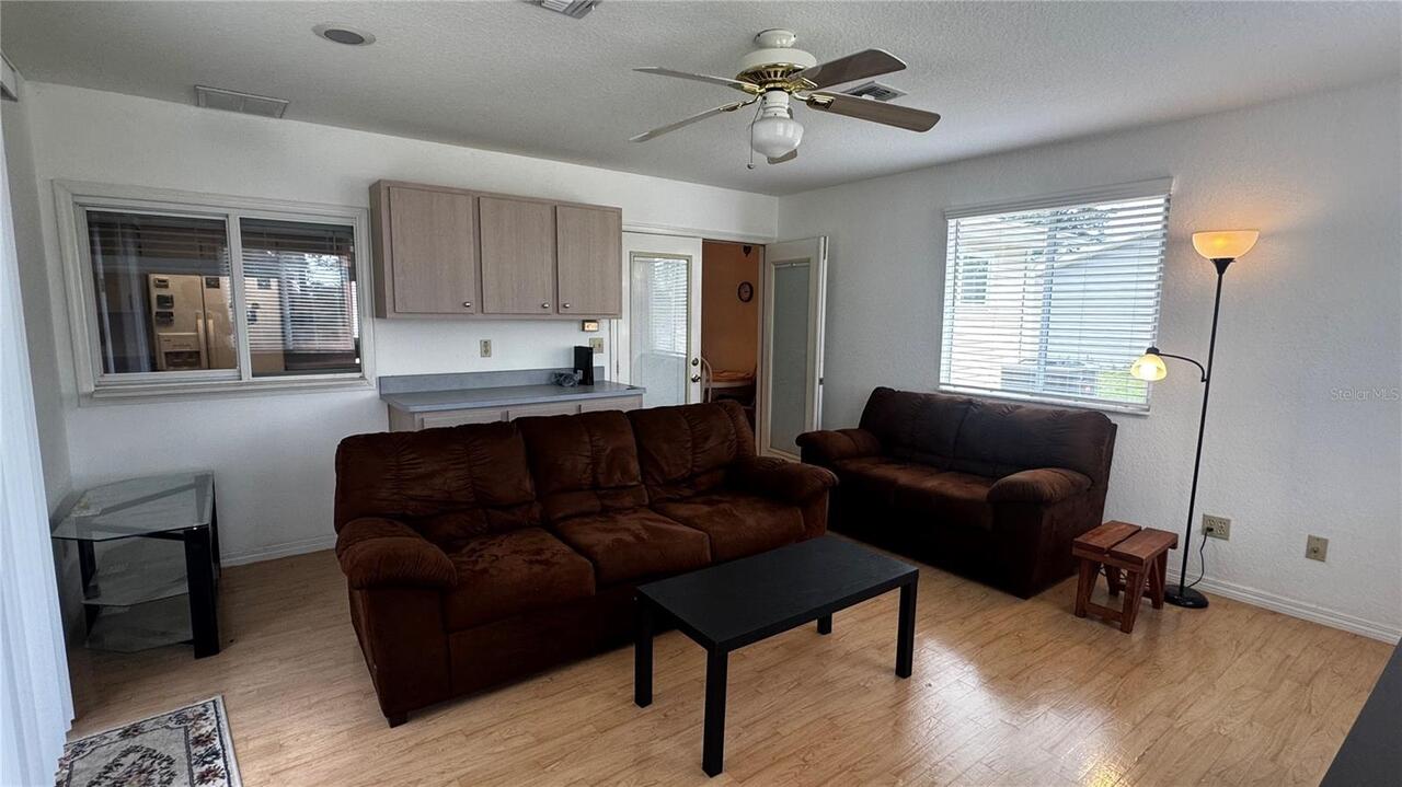 Listing Photo 9