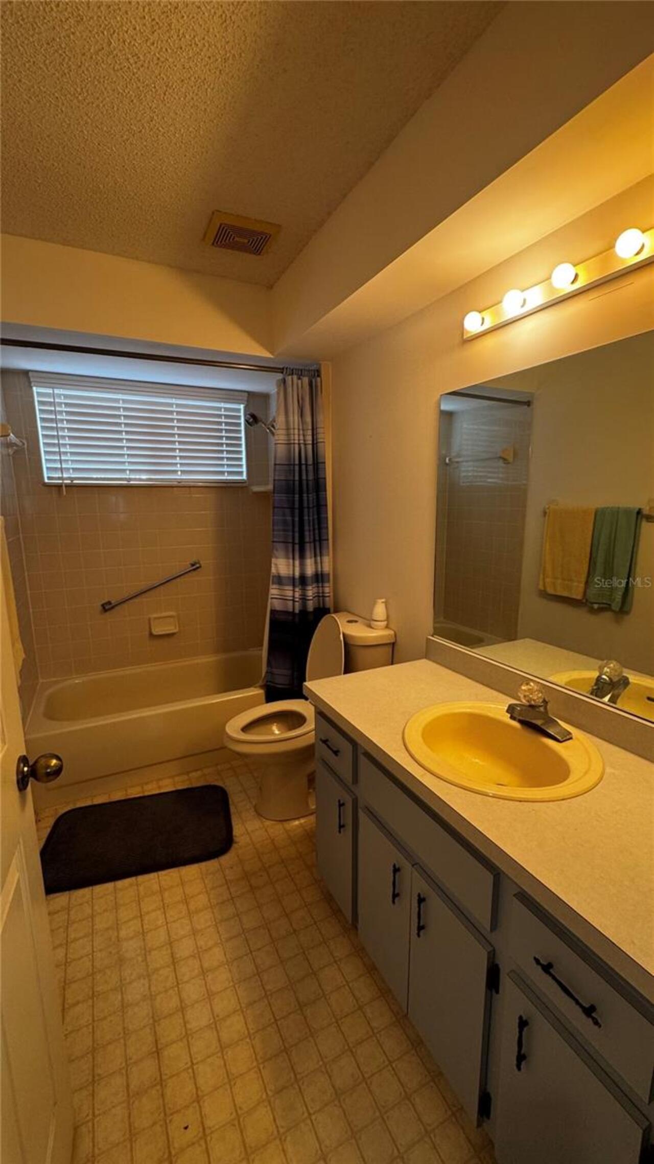 Listing Photo 14
