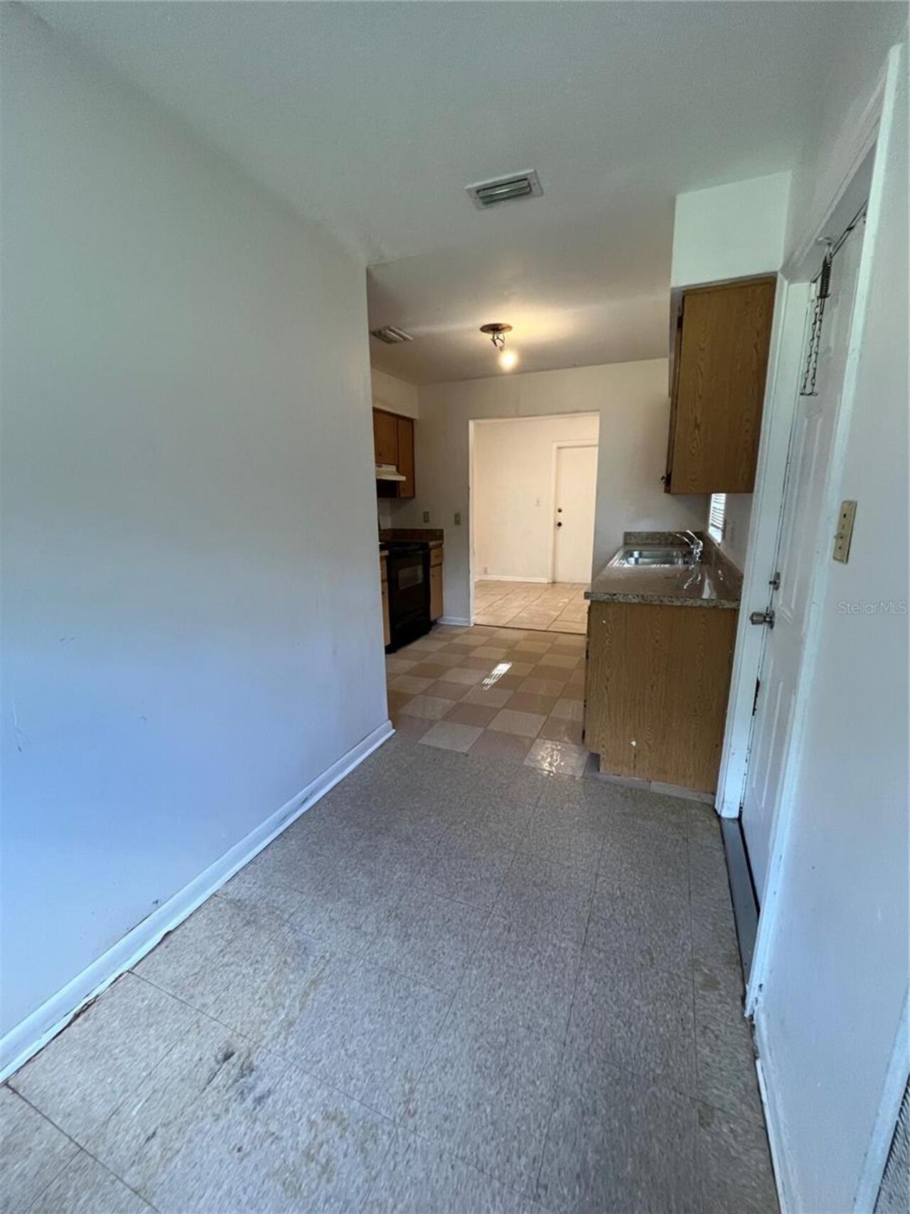 Listing Photo 23