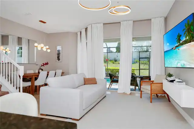 Listing Photo 10