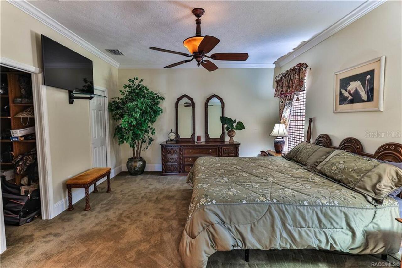 Listing Photo 35