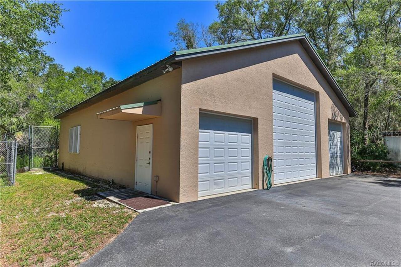 Listing Photo 43