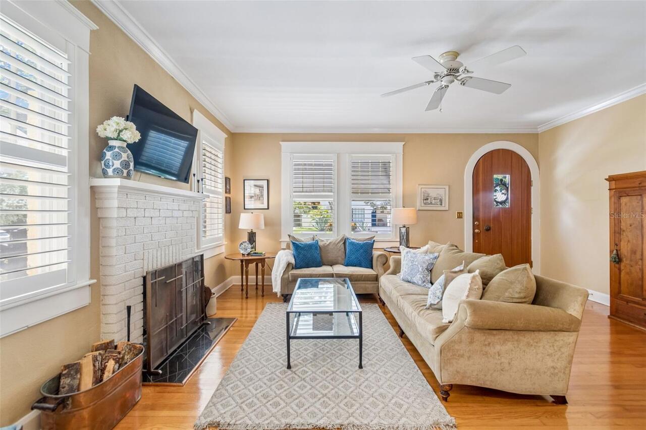 Listing Photo 6