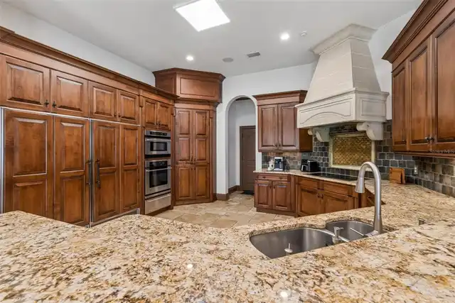 Listing Photo 18