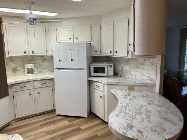 Listing Photo 22
