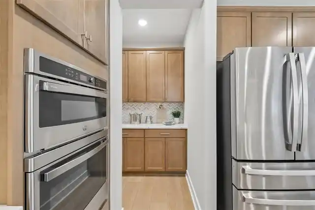 Listing Photo 15