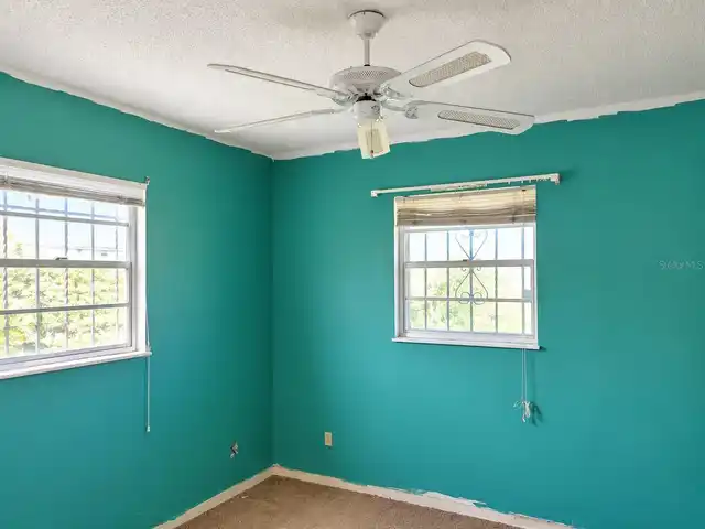 Listing Photo 7