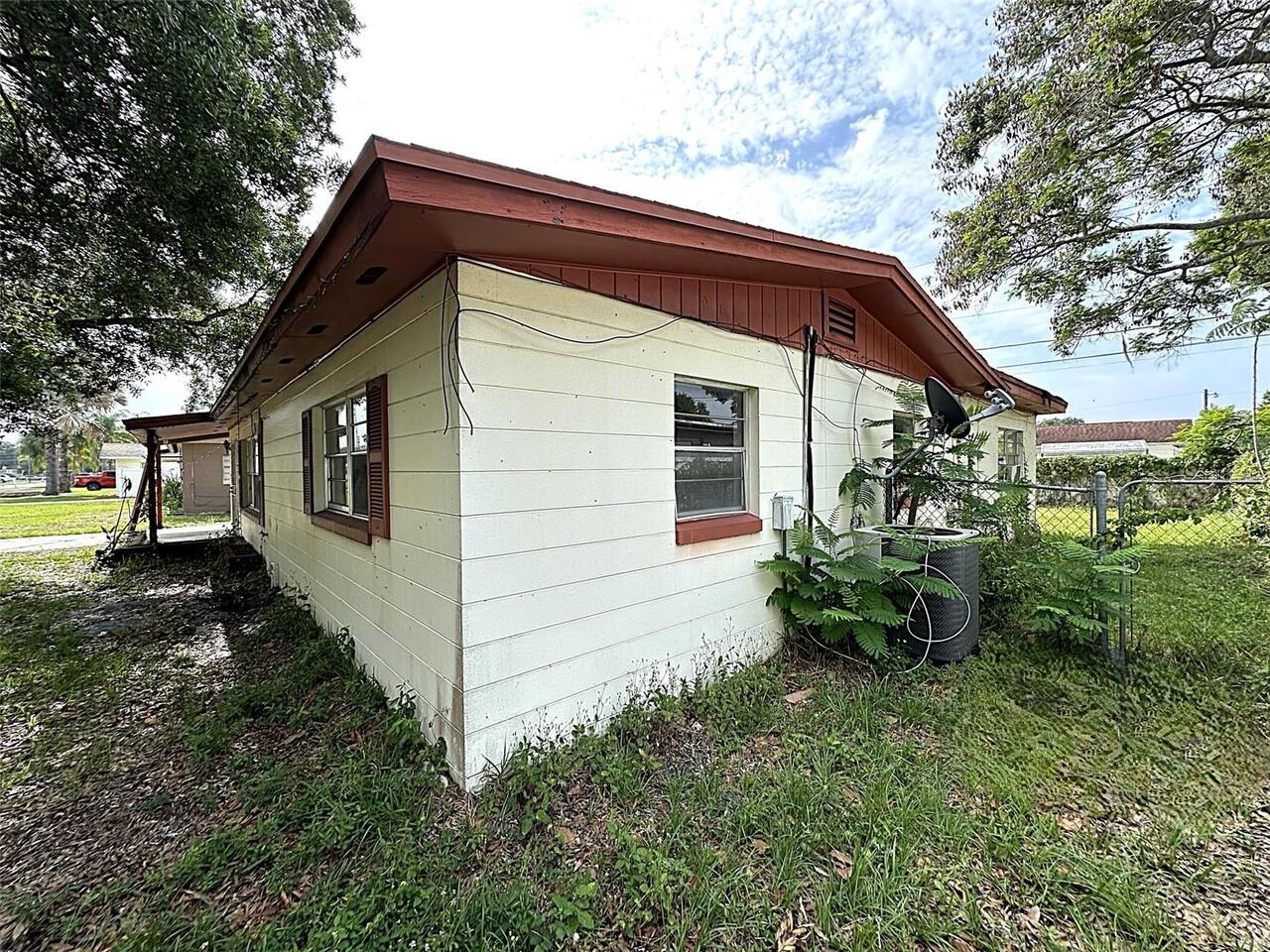 Listing Photo 5