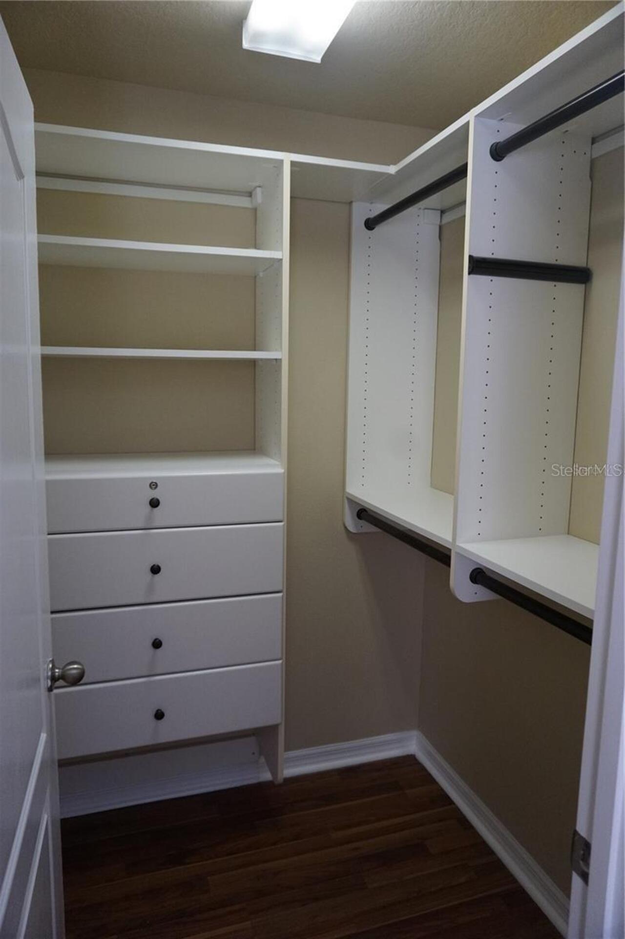 Listing Photo 8