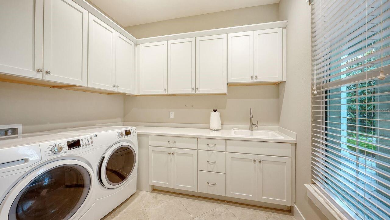 Listing Photo 43