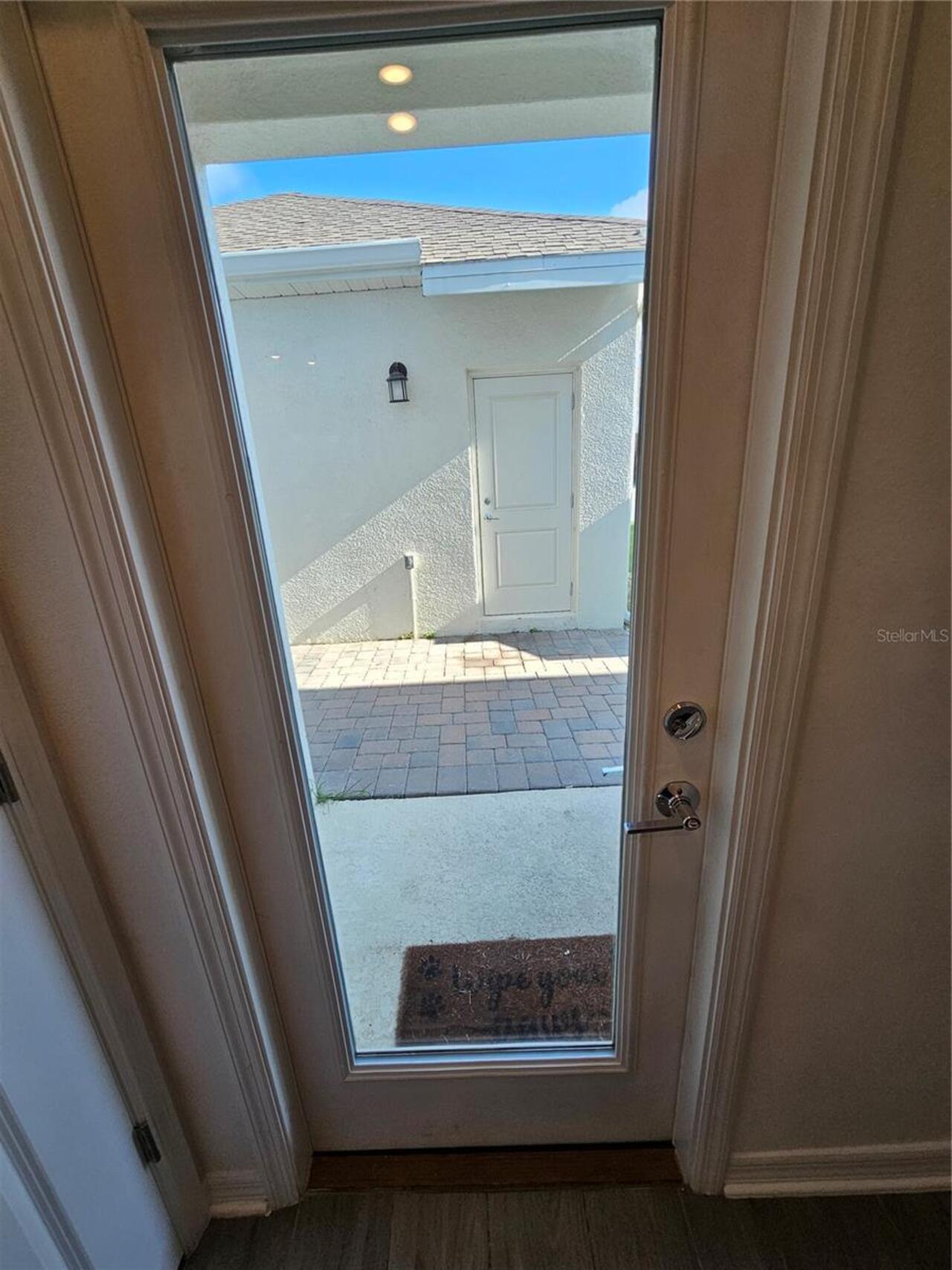 Listing Photo 10