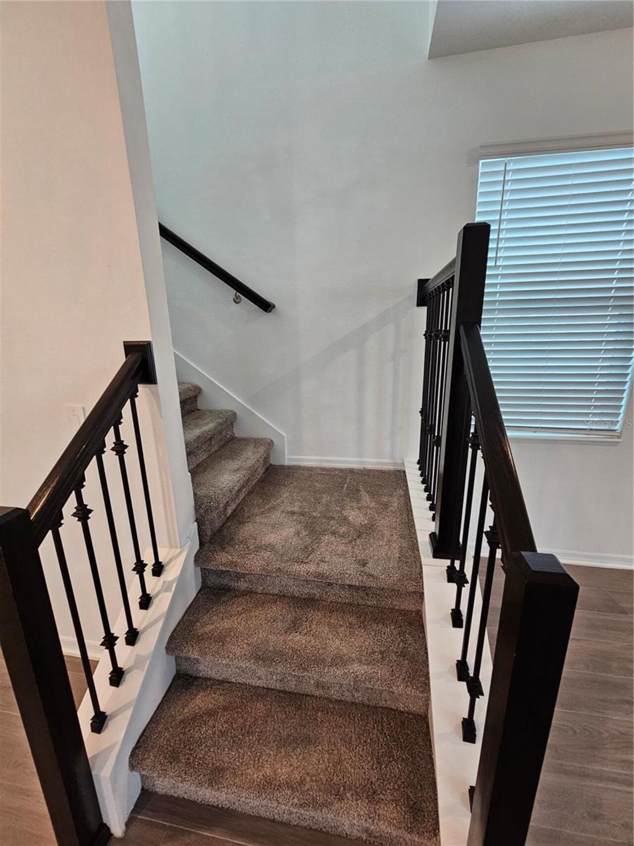 Listing Photo 12