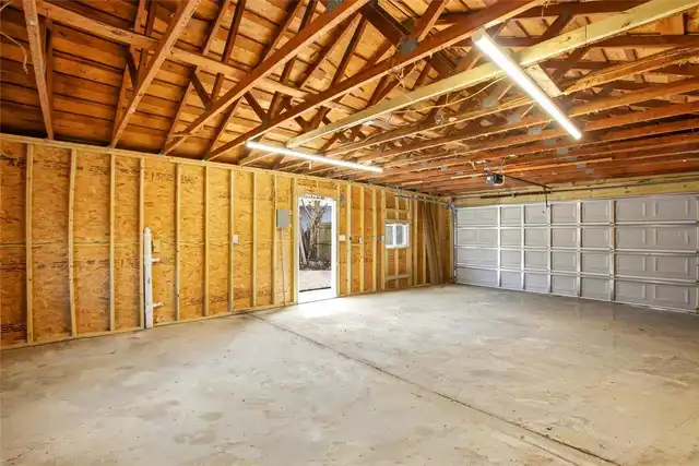 Listing Photo 32