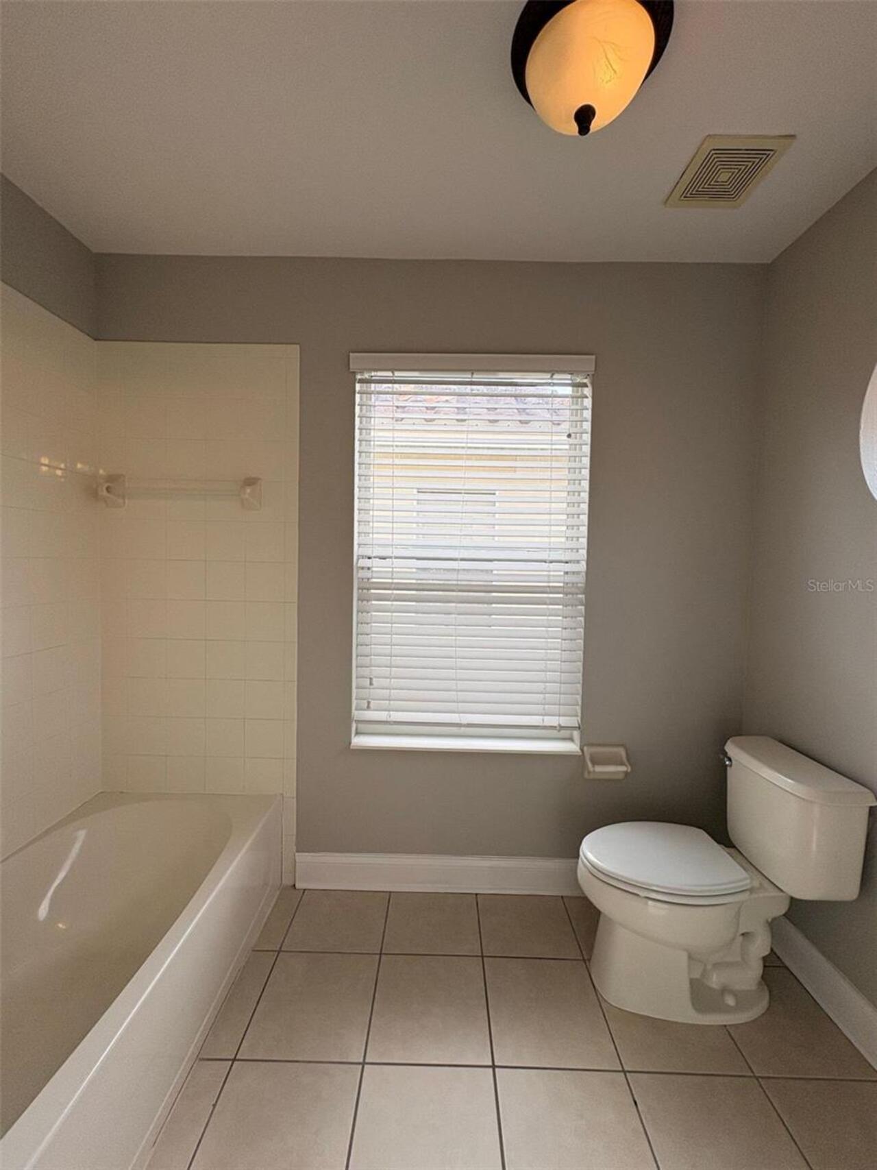 Listing Photo 33
