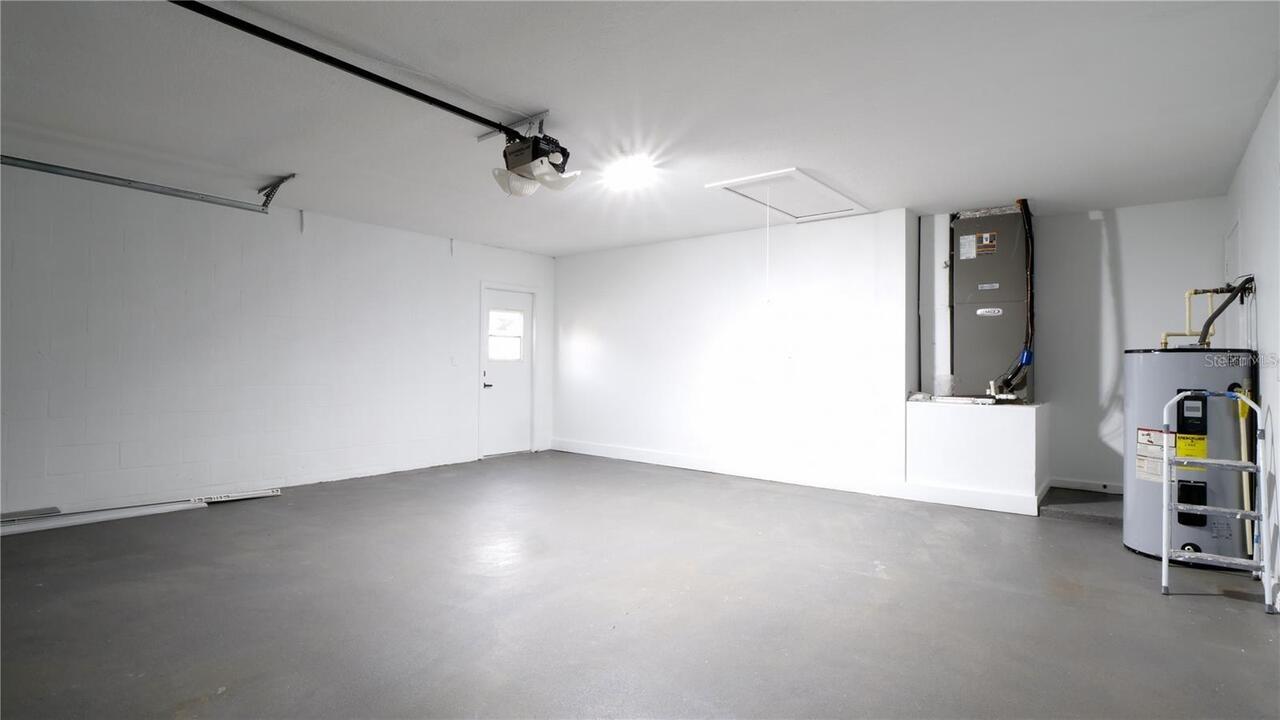 Listing Photo 32