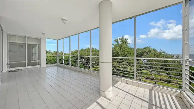 Listing Photo 13