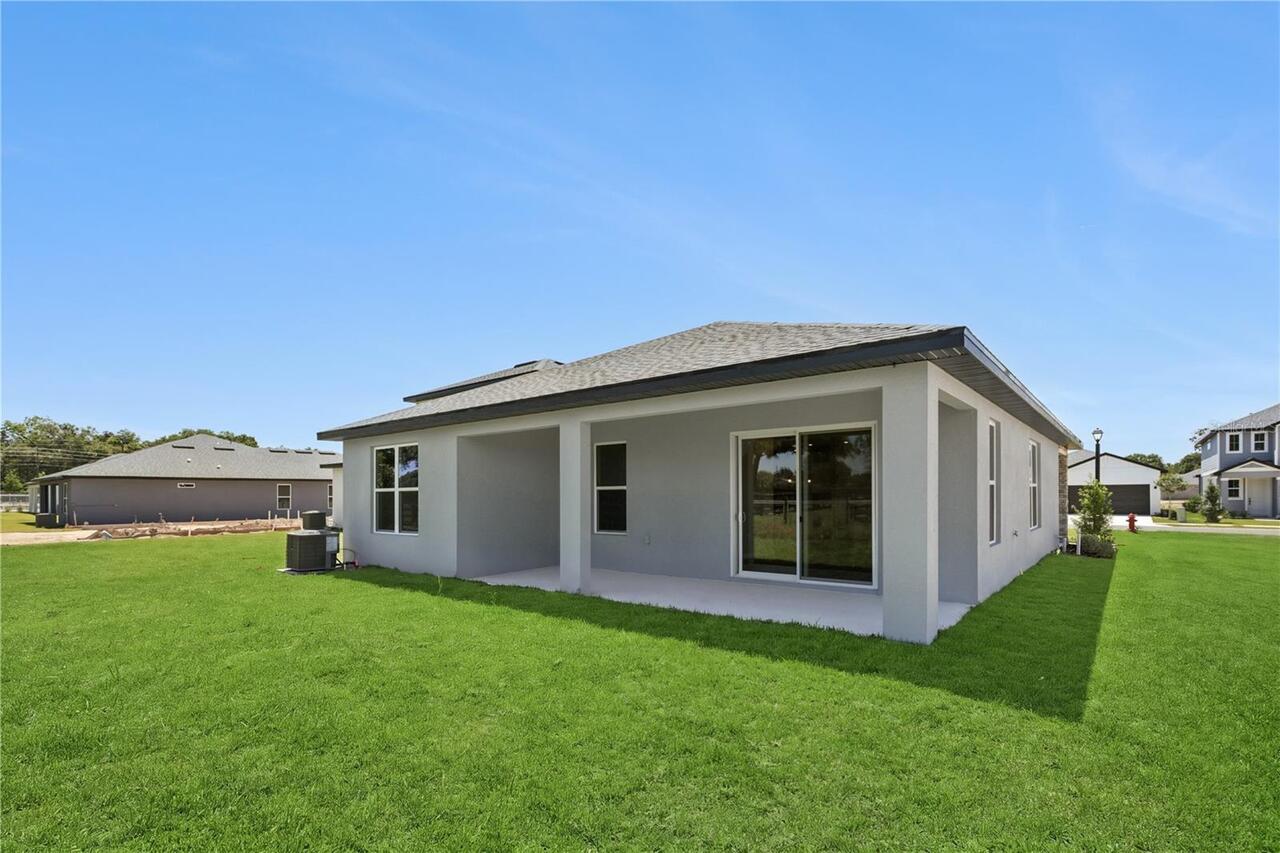 Listing Photo 14