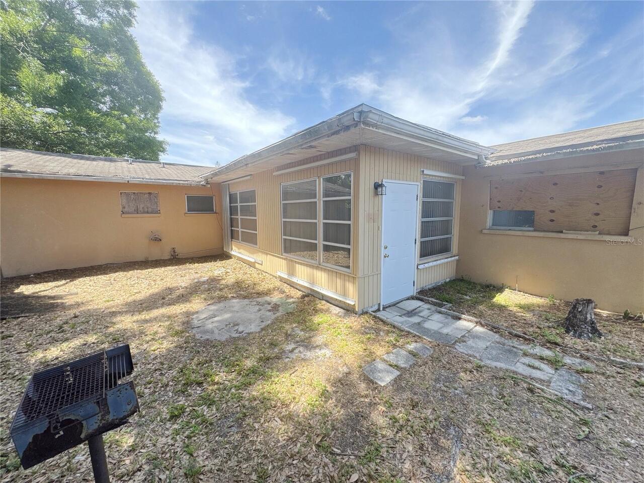 Listing Photo 11