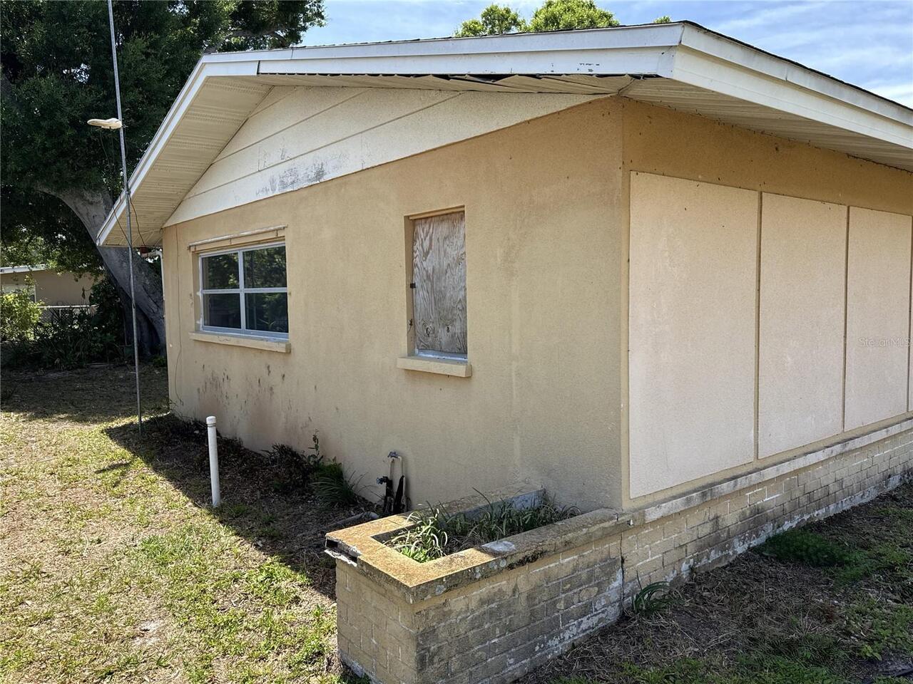 Listing Photo 14