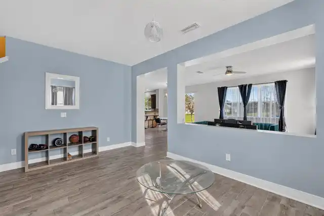 Listing Photo 15