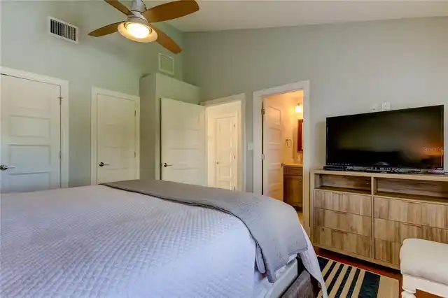 Listing Photo 43