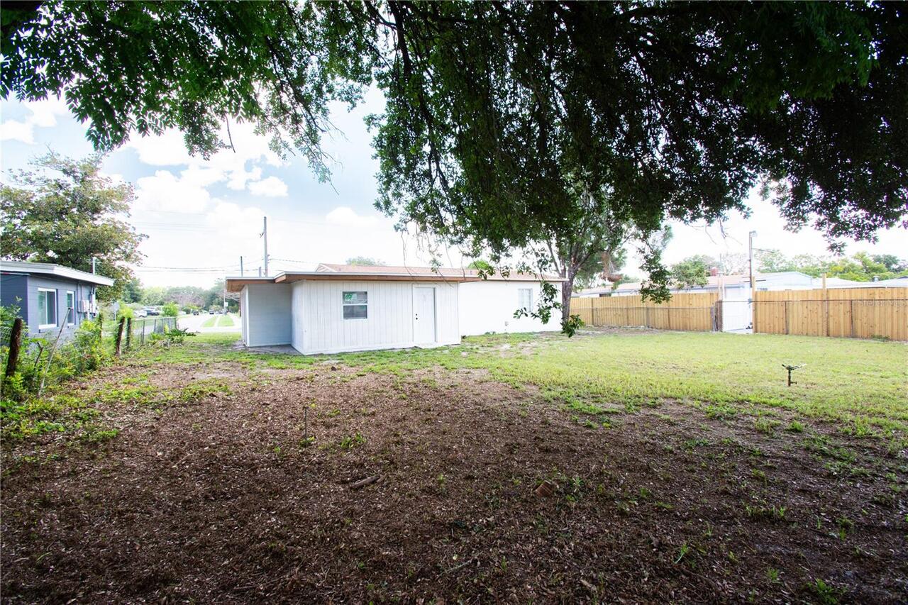Listing Photo 17