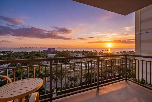 Sarasota Real Estate