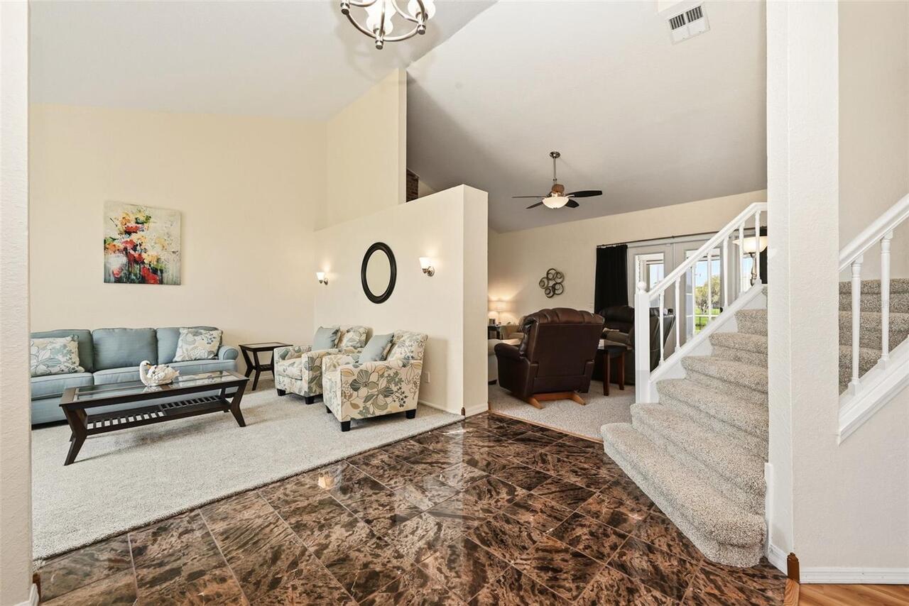 Listing Photo 9