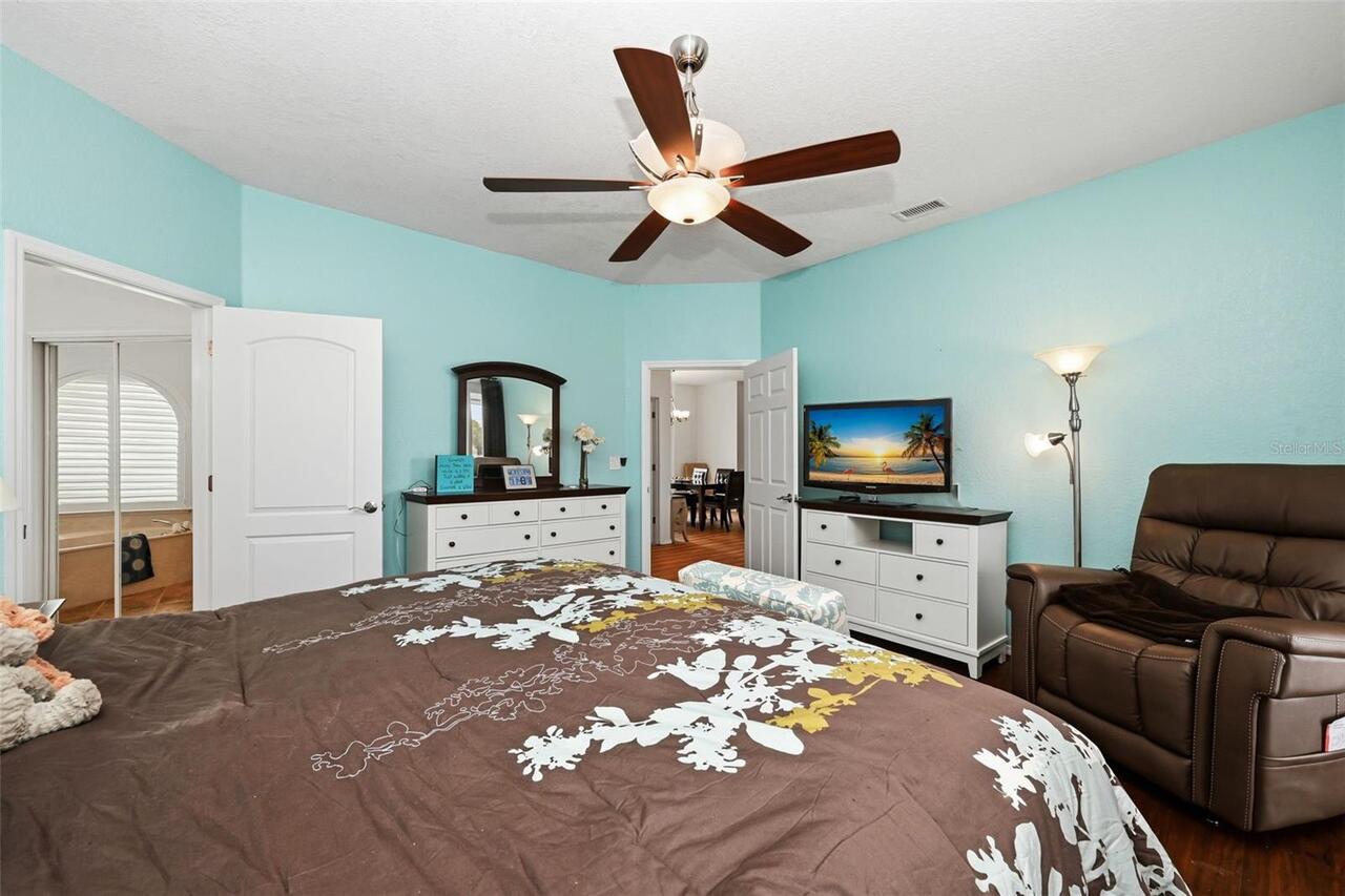 Listing Photo 33