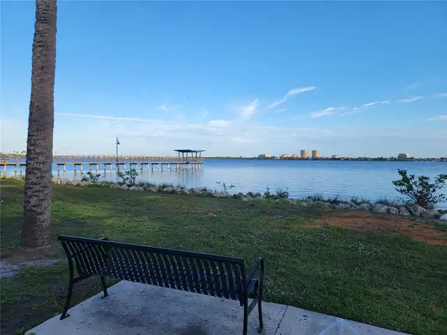 Listing Photo 17