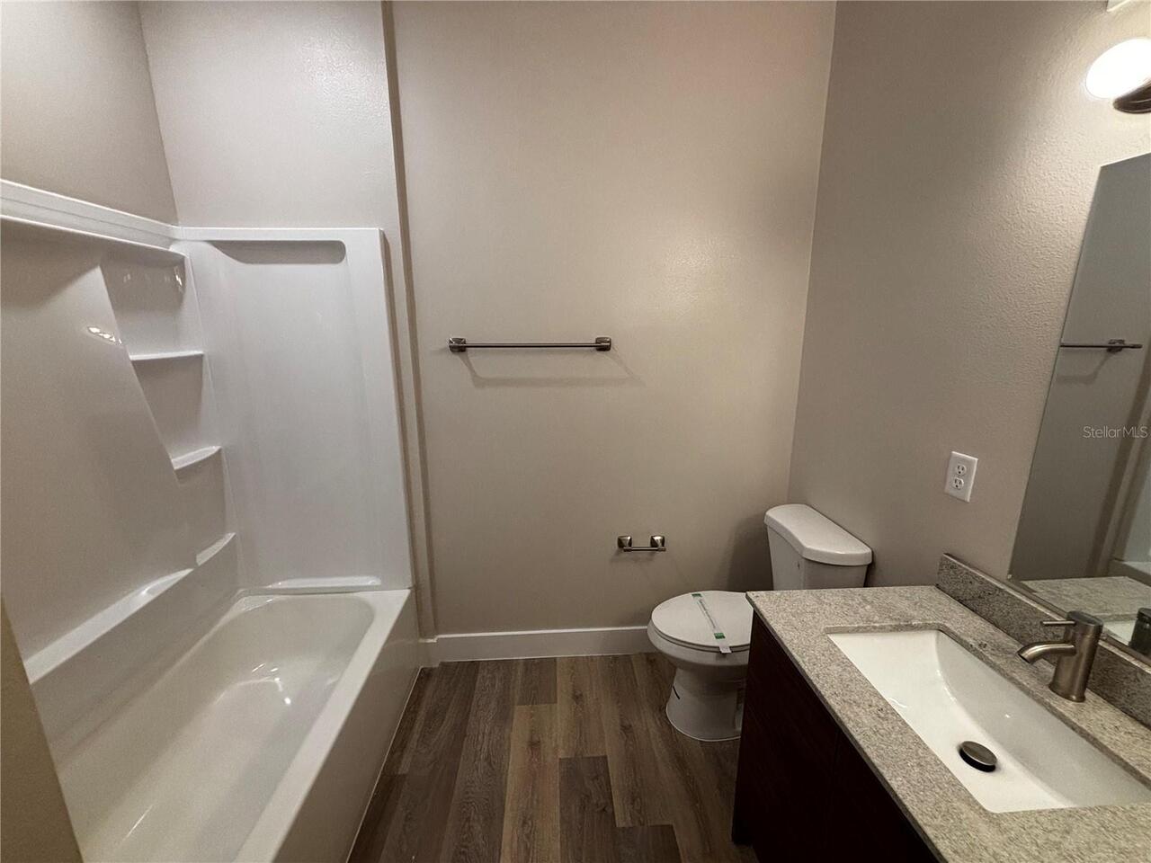 Listing Photo 13
