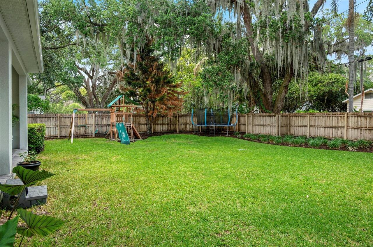 Listing Photo 42