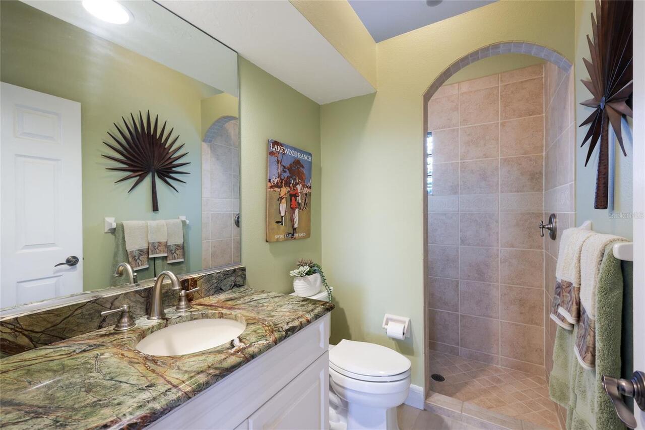 Listing Photo 33