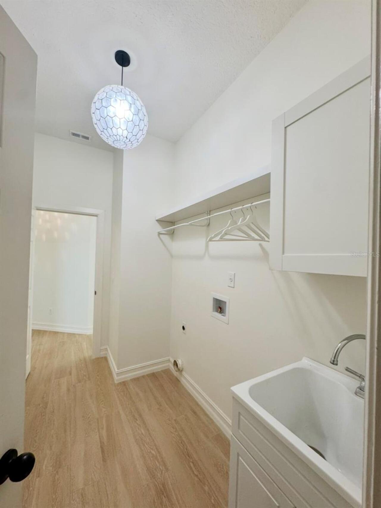 Listing Photo 28